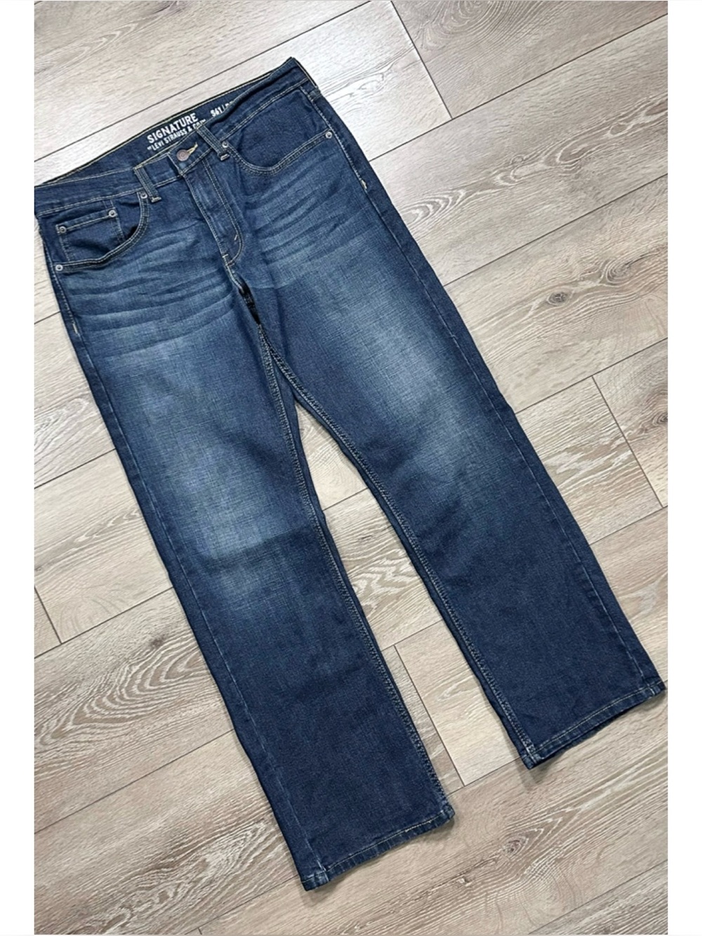 Signature By Levi Strauss S61 Relaxed Dark Wash Jeans 32x30